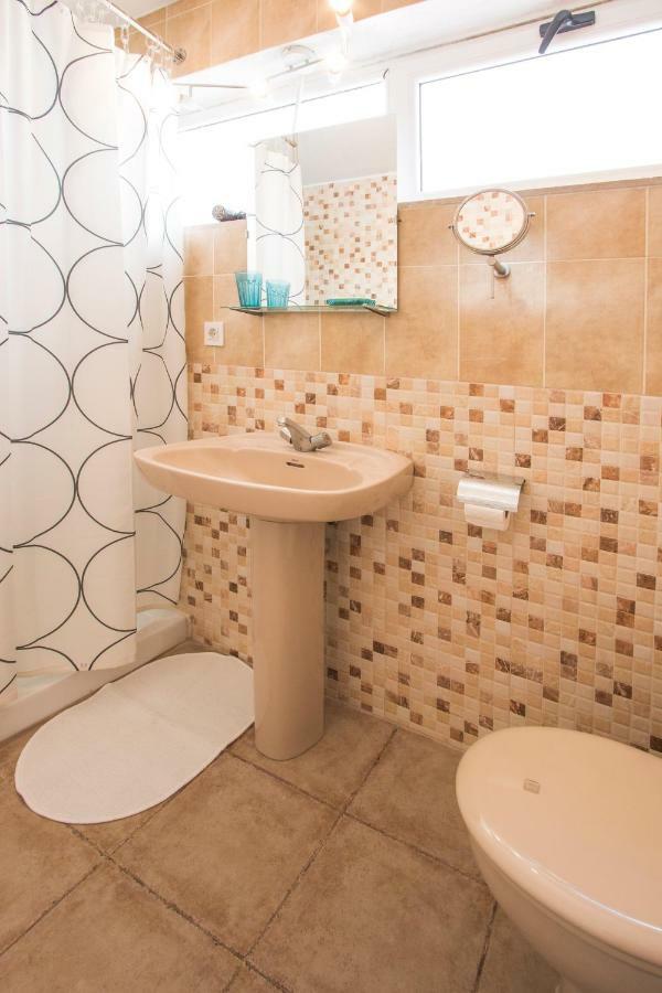 A Ensuite Apartment Con Zona De Patio Arrecife  Eksteriør billede